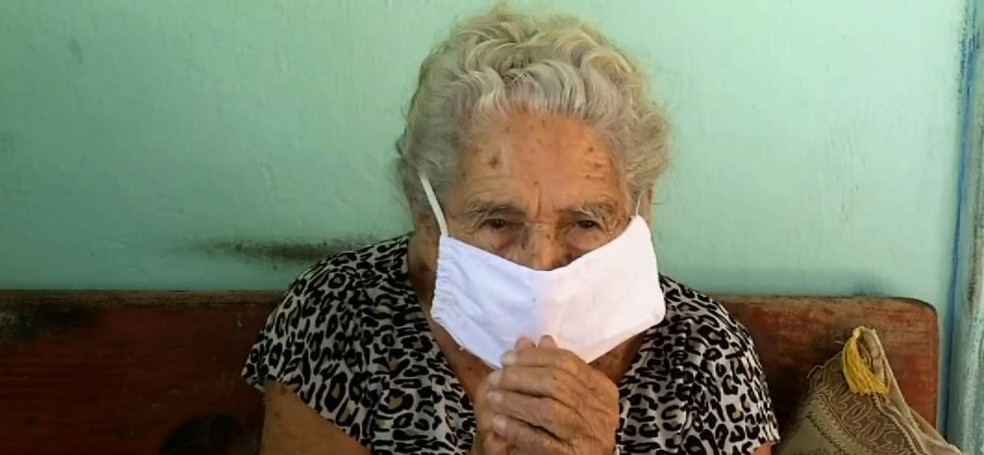 revistapazes.com - Senhora de 108 anos abre mão da vacina contra COVID-19 e dá vez ao próximo no RJ