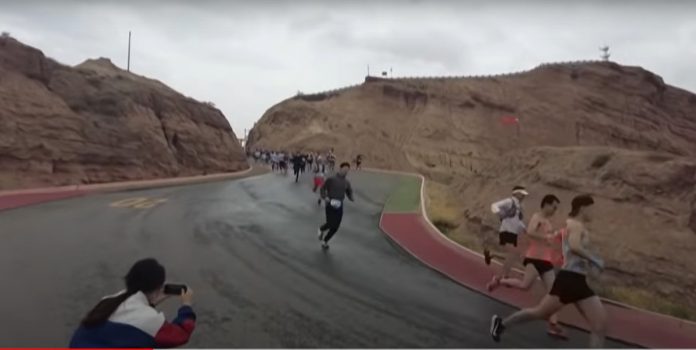 21 atletas que participavam de uma competição na China morrem por mudança brusca na temperatura