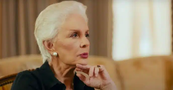 Tem mais de 50 anos? Confira 3 itens que Carolina Herrera NÃO recomenda ter no seu guarda-roupa